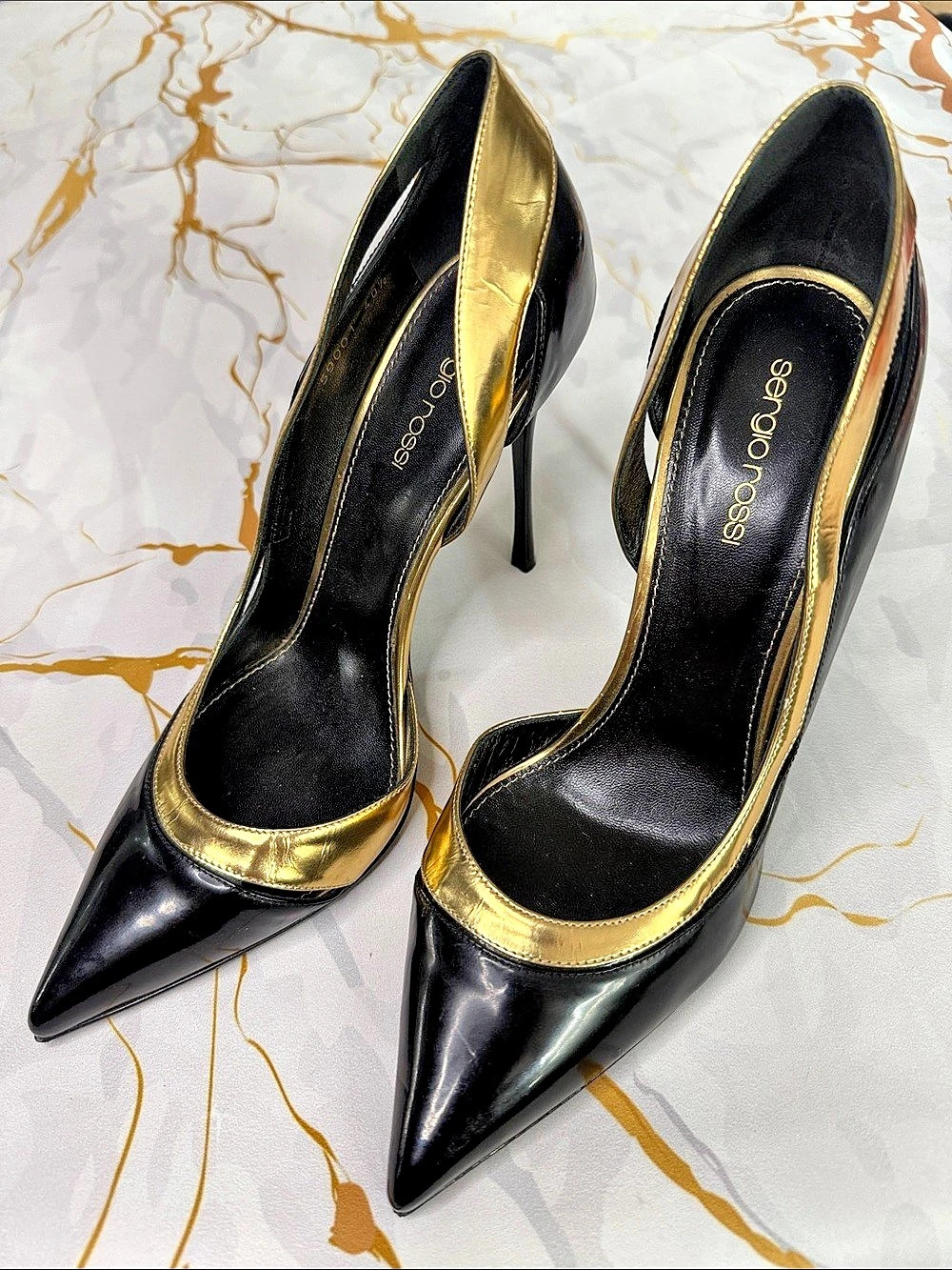 Sergio Rossi Black Patent and Gold Leather Pointed Toe D'Orsay Pumps & Gold